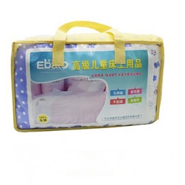 مفرش سرير للأطفال